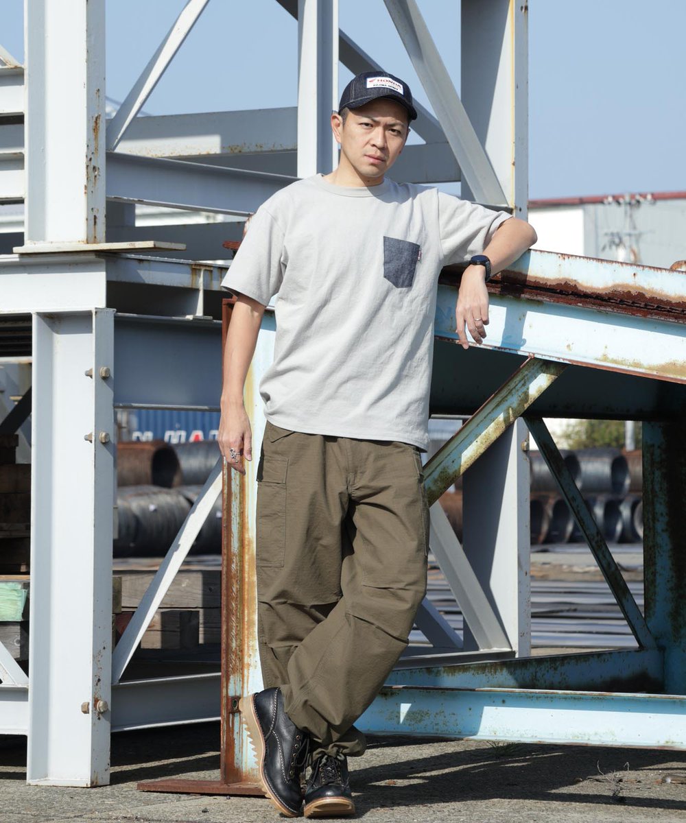 kojima_genes's tweet photo. 収納力と使いやすさを追求したKGRカーゴパンツ。
ワークシーンから日常まで
タフに活躍する一本が再入荷。
詳しくはこちら
https://t.co/A2AGpRbqtB
#カーゴパンツ #ミリタリー #ケージーアール #児島ジーンズ #cargopants #military #KGR #kojimagenes https://t.co/UcV1oa6TJC