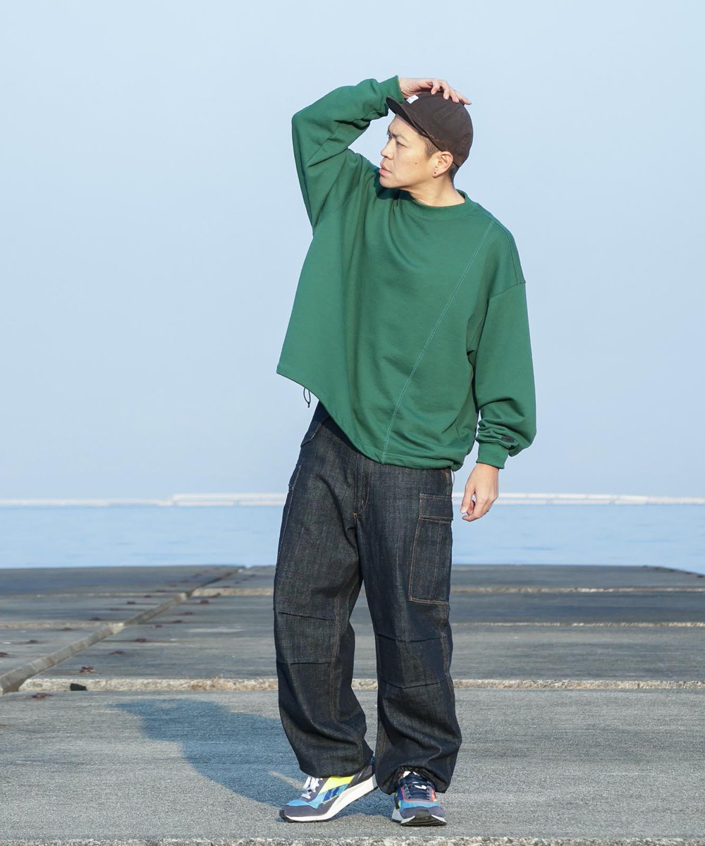 kojima_genes's tweet photo. 収納力と使いやすさを追求したKGRカーゴパンツ。
ワークシーンから日常まで
タフに活躍する一本が再入荷。
詳しくはこちら
https://t.co/A2AGpRbqtB
#カーゴパンツ #ミリタリー #ケージーアール #児島ジーンズ #cargopants #military #KGR #kojimagenes https://t.co/UcV1oa6TJC