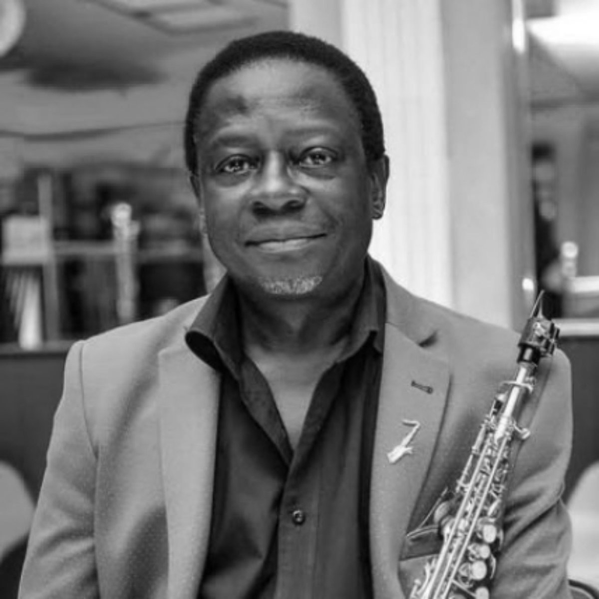 BeatFMUganda's tweet photo. Kitalo! Omuyimbi Moses Matovu owa Afrigo Band afudde, ono yalumbiddwa abatemu mu bitundu bye Kabalagala abamukozeeko obulabe obw’amaanyi mu kiro ekikeeseza leero, Moses afiiridde mu ddwaliro e Kibuli ky’abadde addusiddwa okufuna obujjanjabi #BeatFm https://t.co/NhJ2DT2CpZ
