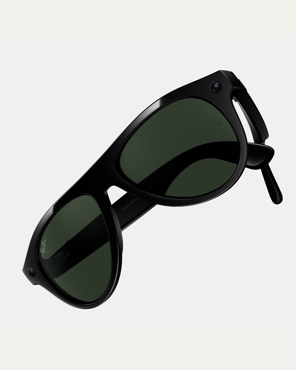 ray_ban's tweet photo. Meet the latest Ray-Ban Meta innovations.

🕶️ Ray-Ban Meta (Gen 3), available in the iconic Wayfarer &amp; Aviator and Zena for the first time
🔥 Exclusive limited-edition of Ray-Ban Meta (Gen 3) Aviator
🎧 New Ray-Ban Meta Audio glasses

The next chapter of Ray-Ban Meta starts now. https://t.co/skF5dNVGm4