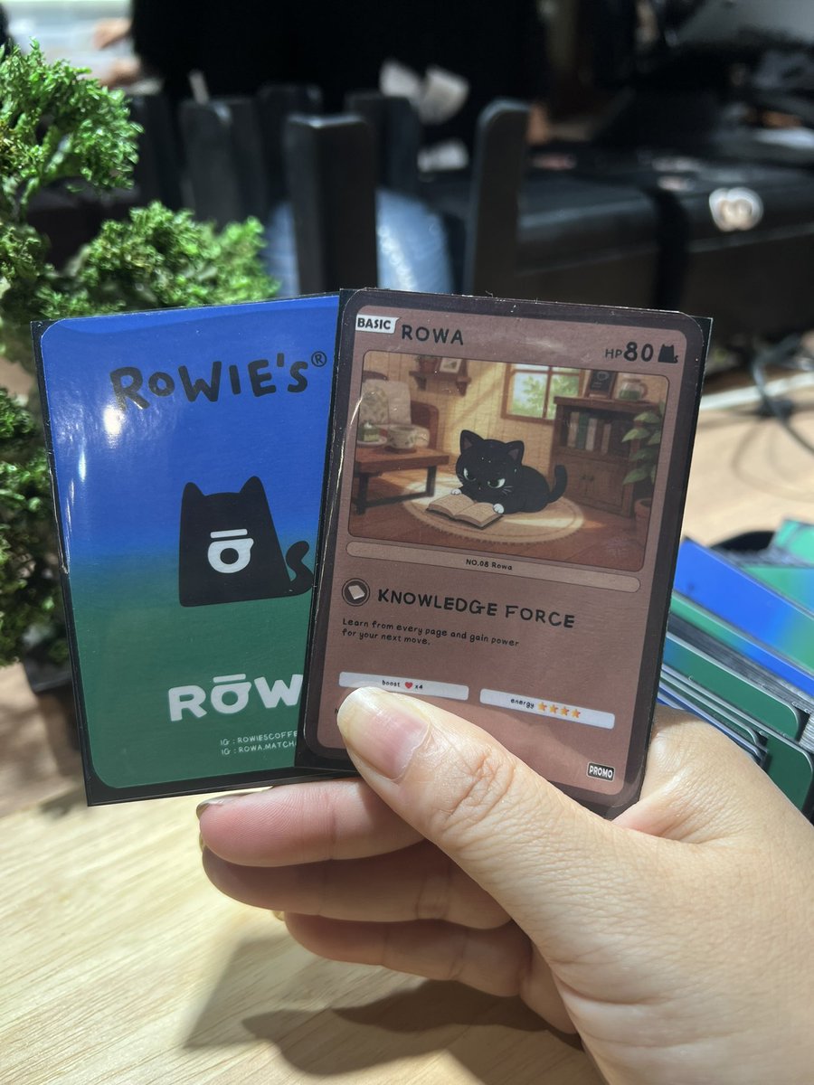 ttakeit1's tweet photo. ผ่านมาเจอ จริงๆๆนะ🤭😂

#RowiesCoffee 
#Rowamatcha https://t.co/6TMFr3c3Ok