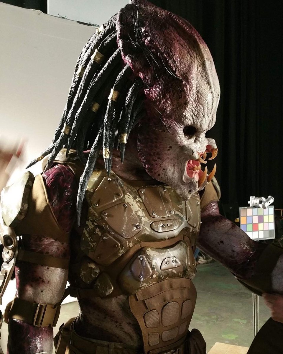avpgalaxy's tweet photo. Footage of The Predator's deleted Emissary Predators is still kept firmly locked behind the doors of the 20th Century vaults. Would you be interested in see those deleted scenes? #Yautja #ThePredator #Predator #StudioADI #ShaneBlack #EmissaryPredator #KyleStrauts #BrianAPrince https://t.co/AFrcBmv9XD