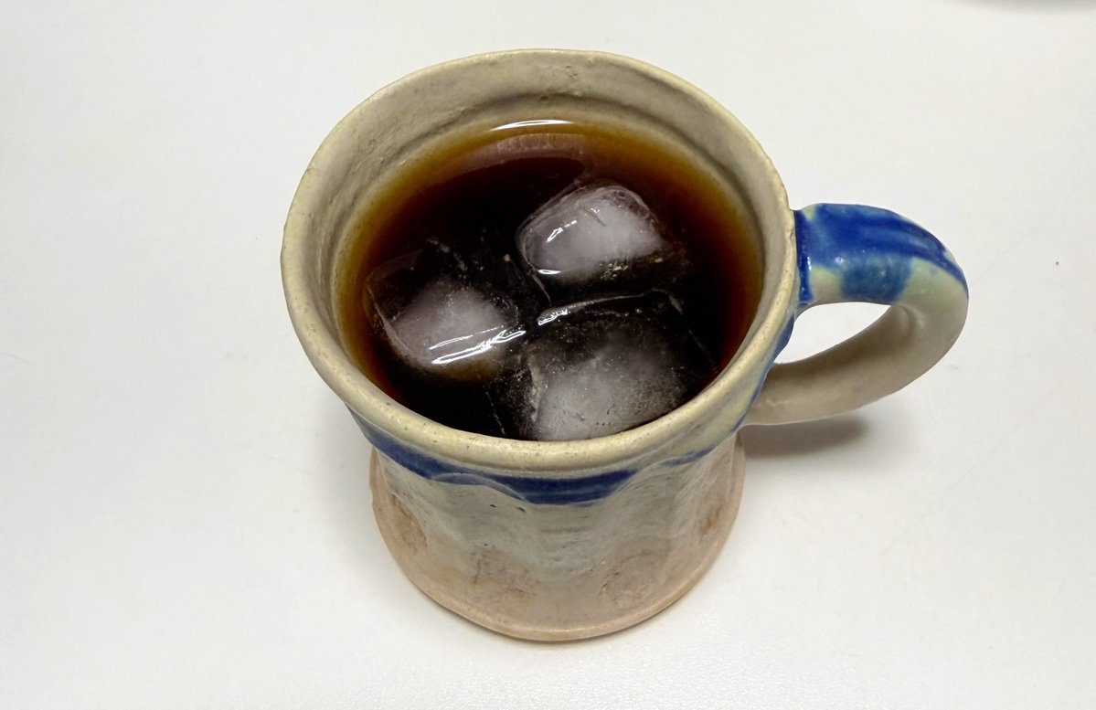 BBLLGGs's tweet photo. コーヒーだけがおれの味方 https://t.co/aVH3ltrDd4