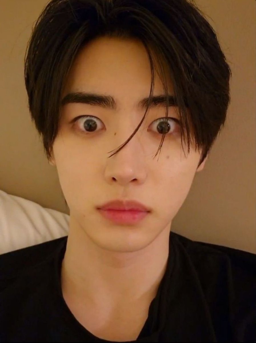 arcdemy's tweet photo. Hello, I am Caelan Poseidon 

I have answered the call of Arcanum Academy and am prepared to enter its sacred grounds as a newly chosen Demigod.

My belongings are packed, my path awaits, and I am ready to begin my journey into the unknown. 🔮 https://t.co/W3FteeD4uM