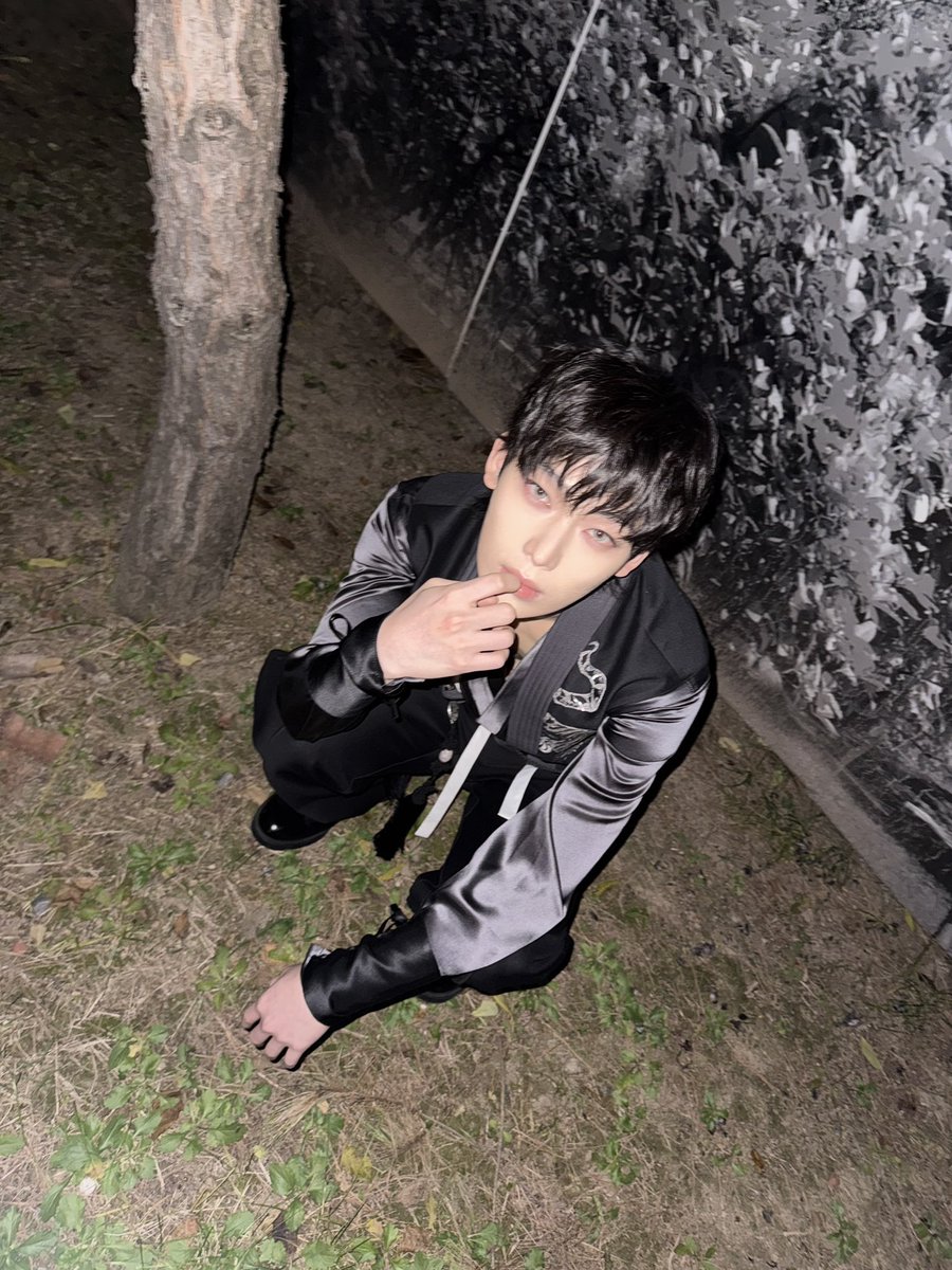 woderfik's tweet photo. หล่อ
Handsome
잘생겼다
ハンサム
Đẹp trai
超级帅
pogi
guapo
សង្ហា
bello
ງາມ
आकर्षक
ganteng
အရမ္းခန္႕တယ္
Knap
Yakışıklı
Bonito
gutaussehend
красивый
Przystojny
وسيم جدا
kacak
schön
όμορφος
kjekk
সুদর্শন
komea
snygg
згодан https://t.co/smmBkysPhK