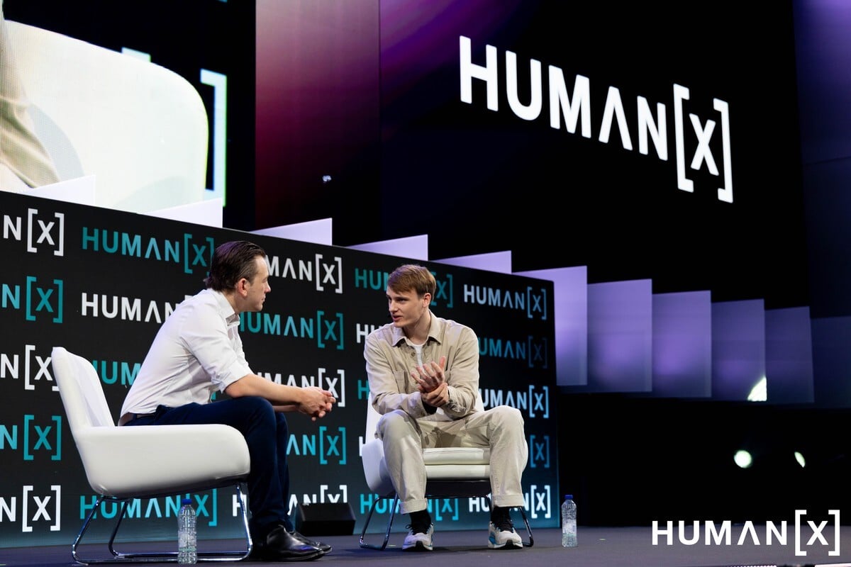 HumanXCo's tweet photo. Final day. Let's make it count. Welcome to day three, HumanXers.

#HumanX #AI https://t.co/oGCGKjwXmw