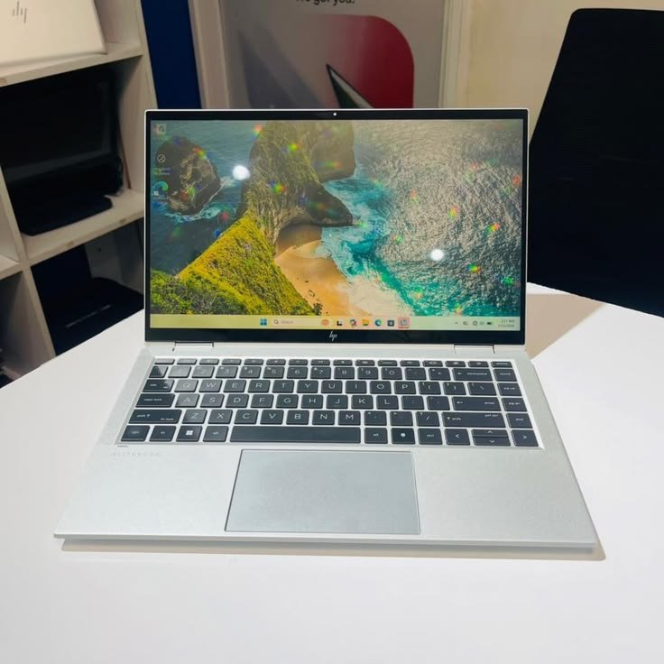 heismuzoo's tweet photo. HP EliteBook 1040 x360 - 11th Gen
Touchscreen Convertible

< Intel Core i7 (11th Generation)
16GB RAM | 1TB SSD Storage
Base Speed 3.0GHz
14" Full HD Touchscreen Display
<360° x360 Convertible Design
Intel UHD Graphics
Windows 11 Pro- Business Ready https://t.co/gvB6EPunoQ