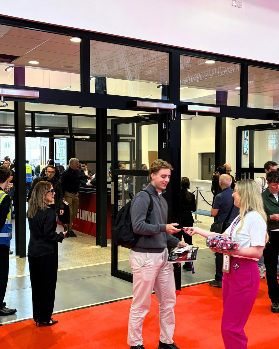 BigData_LDN's tweet photo. Welcome to #BigDataLDN 2026, Day 2!👏

We're so excited to welcome you to the second day of BDL for expert data insights, dedicated zones for innovation discovery, as well as Louis Theroux's session on AI and trust at the end of today. https://t.co/Ry6yWX5qA4