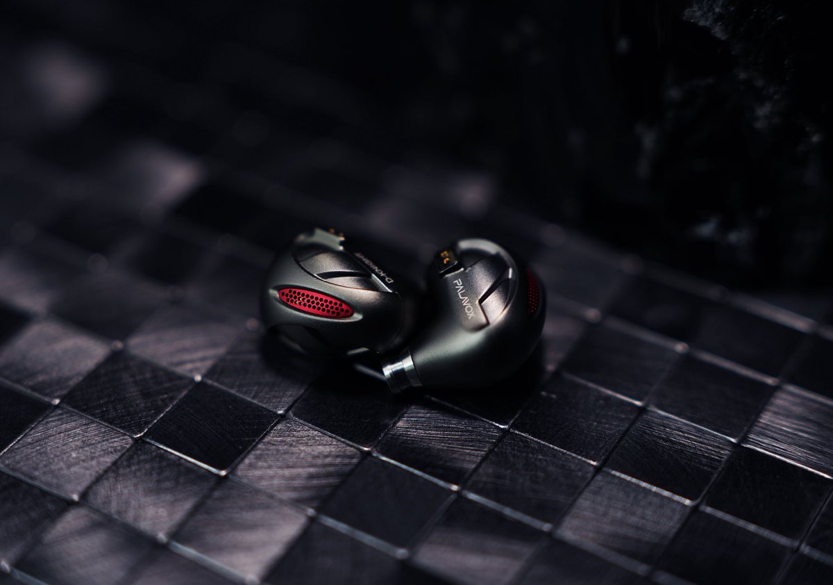 PALAVOXofficial tweet picture