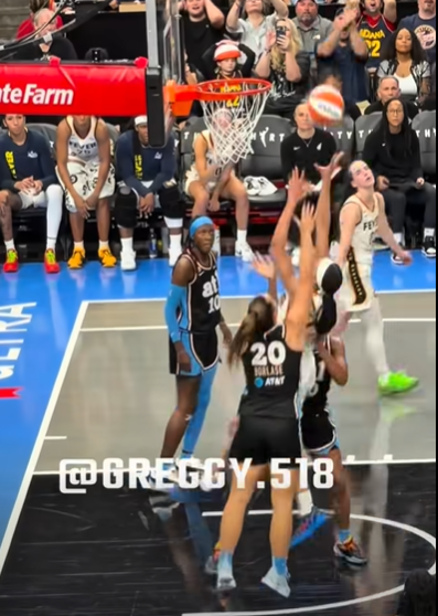 WNBAInsider2's tweet photo. @EugeneREQUIEM5 https://t.co/JwMjiJ9Tvp