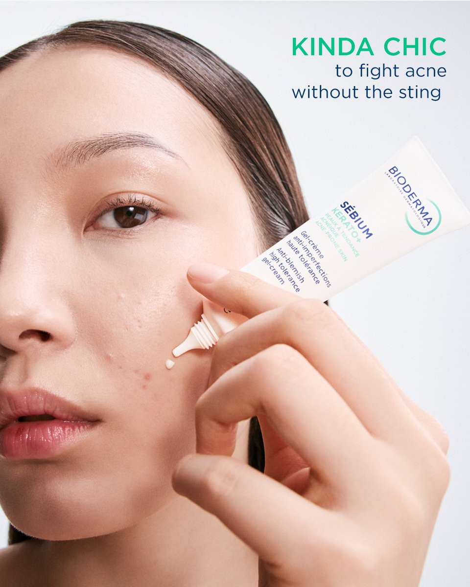 Bioderma_ID's tweet photo. The Sébium routine keeps it simple and smart. Micellar cleanse, barrier-friendly wash, and the right hydration. It has three simple steps that work together to break the acne cycle without disrupting your skin.
Shop the full Sébium range at the link in bio.

#BiodermaIndonesia https://t.co/sRf3xUxUjW