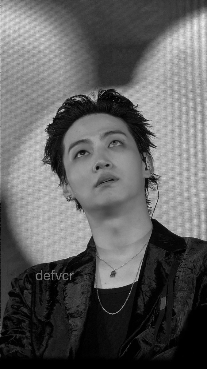 defvcr's tweet photo. he’s stunning

#2026tape_roots_NYC #2026tape_roots_USA
#JAYB #제이비 
@defjaybkr @528hzkr https://t.co/DC8Ur3cKbS