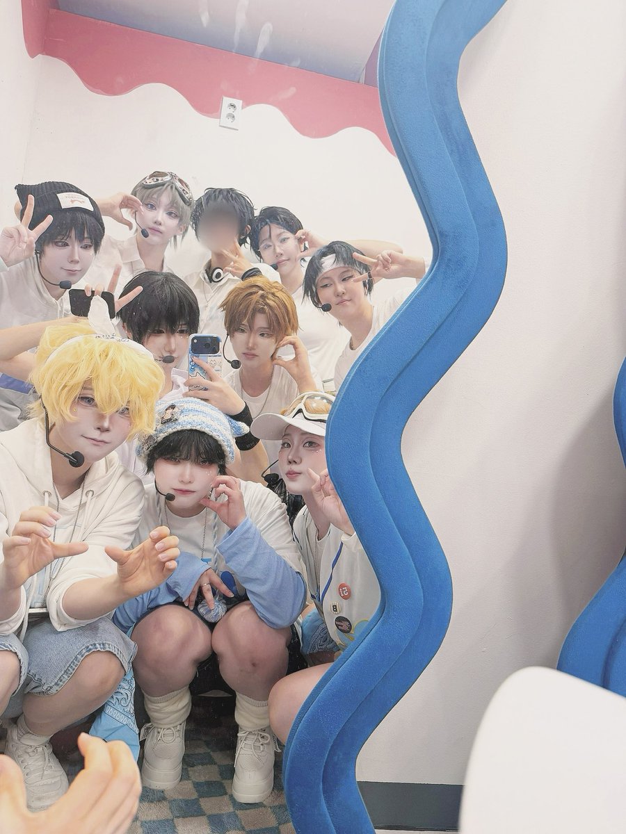 bbinou_cos's tweet photo. 260920 🌟✨
보고 싶어 스파키💫

#스파클즈 #SPAKLZ #cosplay�� https://t.co/BAphyESRsh