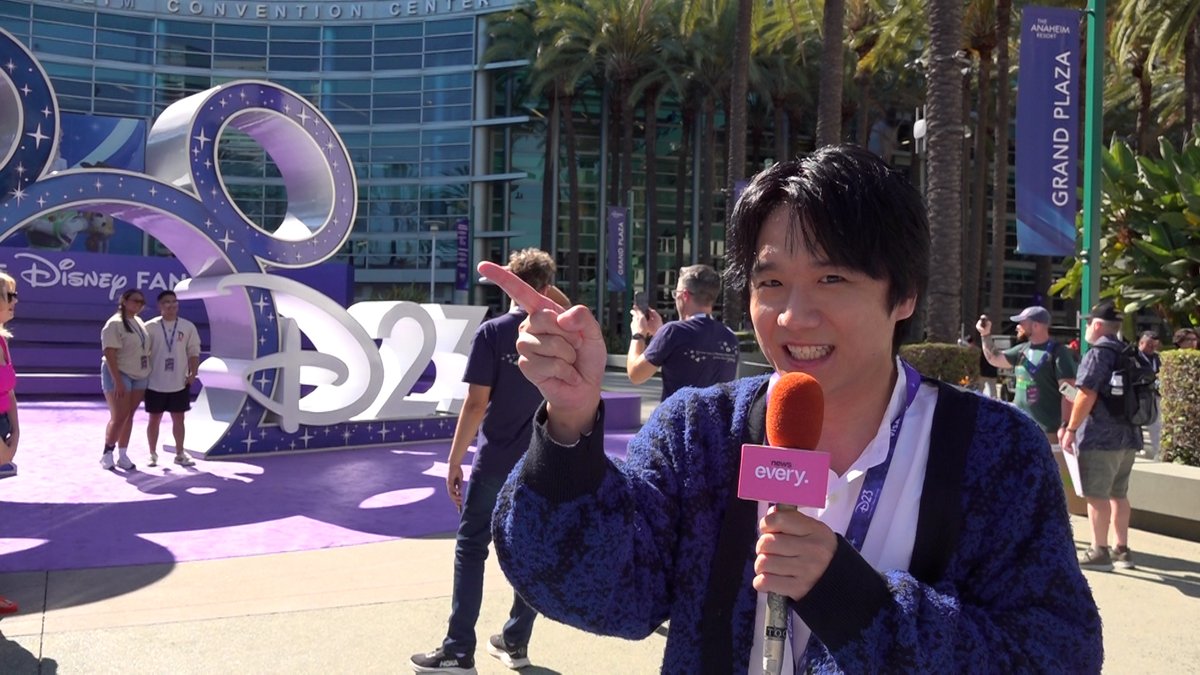 oricon's tweet photo. 風間俊介、ディズニーのファンイベント
『D23』を初取材❗️『news every.』で放送
⠀
アメリカで2年に1度開催
豪華スター集結のステージに大興奮
「もうアカデミー賞じゃん」
https://t.co/YcCDaK84ox
⠀
#newsevery https://t.co/kIqCpUN23C