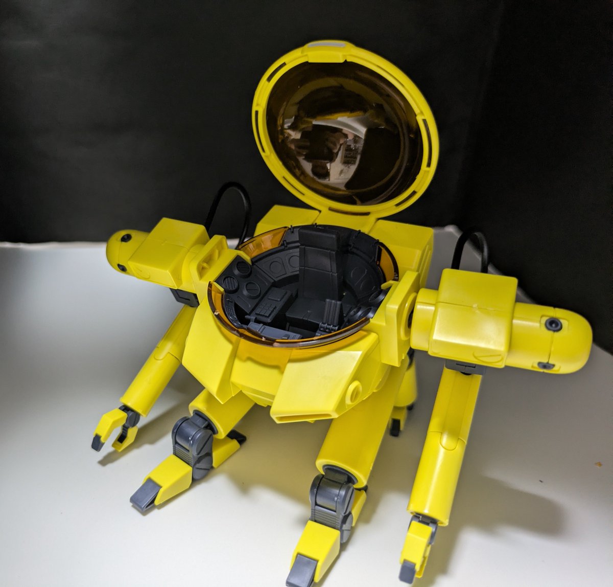 MSNHAROTA2's tweet photo. ガンダムベース限定のメッド完成！
逆シャアにでてた小型モビルスーツ！
脚部に変形機構があったり腕を長くできたりして作業用って感じがしてすごい好き。
#ガンプラ https://t.co/OUUU5Ms3sM