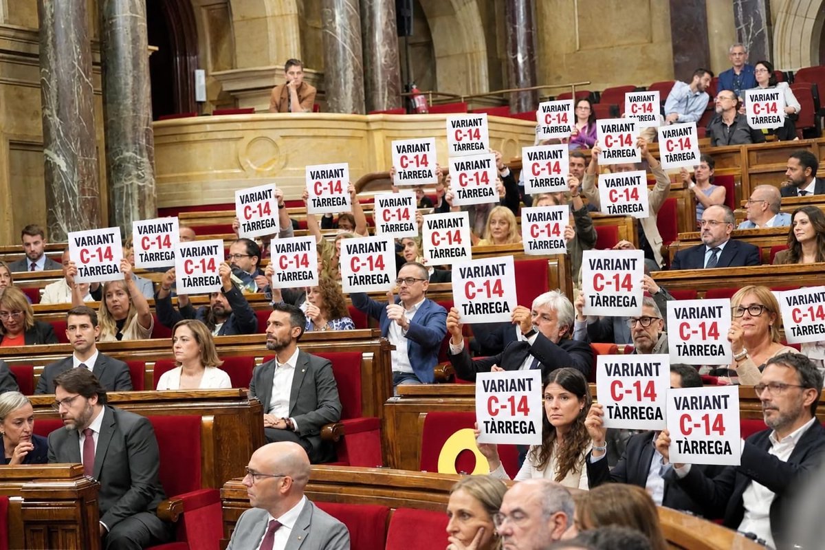 Urgell_AC's tweet photo. Més anar per feina i menys pallassades!

A Tàrrega fa més de 25 anys que esperem promeses que no arriben. MAI!

Ja n’hi ha prou. https://t.co/QRnXfZj3lM
