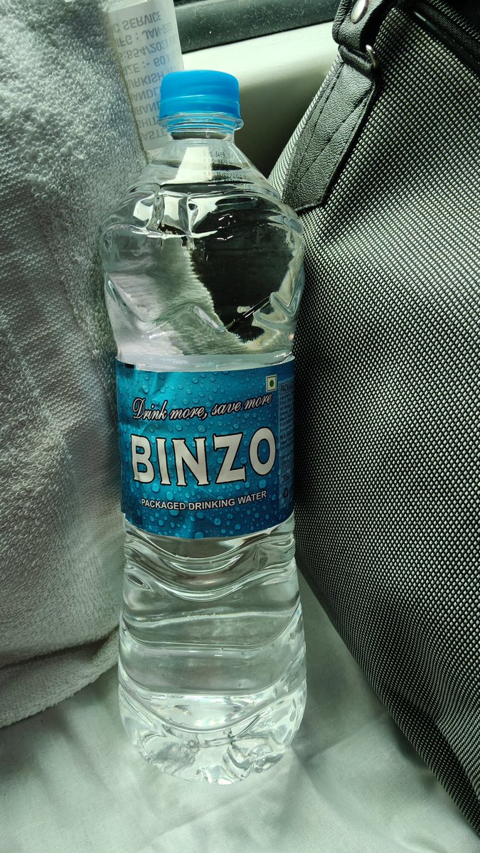 Shambhu_HJS's tweet photo. @IRCTCofficial @SurajyaAbhiyan @AshwiniVaishnaw @IRCTCofficial @AshwiniVaishnaw
Water bottle selling ₹20, ₹6 extra, 

No Bill No Pay policy is totally ignored

@SurajyaAbhiyan @Ramesh_hjs @SachdevaAmita https://t.co/XprgM0kXMl