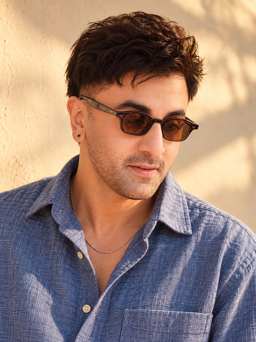 DrogoBeats's tweet photo. Here we go! RK… 🔥

Sanjay Leela Bhansali’s Love &amp; War on 21st January 2027. 

Whatsapp Prompt- https://t.co/7FgZkgWWAF

PROMPT - https://t.co/AgTsCXEENK

 #RanbirKapoor #ChatgptTrend
#Prompt #LoveandWar https://t.co/JbrM1cWyuD