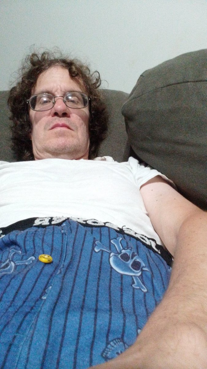 SethStockdale's tweet photo. I need a girlfriend!
Can I DM you??
My new Zangi 66-2673-7776. https://t.co/t11BLoxE9r