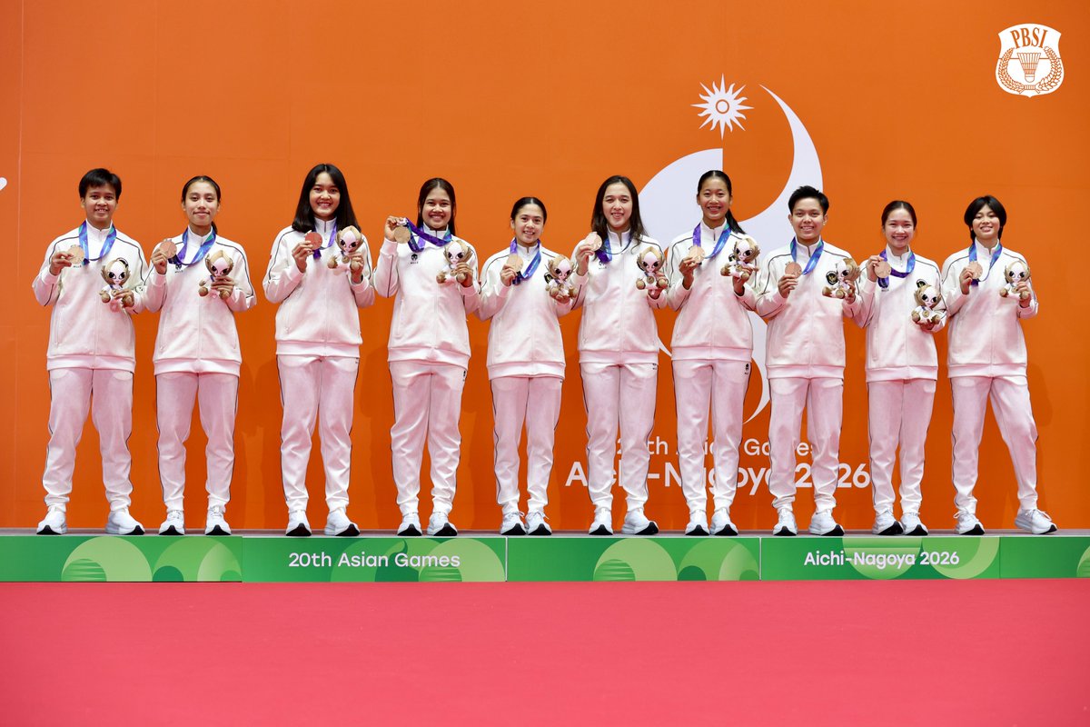 INABadminton's tweet photo. Podium Beregu Putri Asian Games 2026.

🥇: China 🇨🇳
🥈: Jepang 🇯🇵
🥉: Indonesia 🇮🇩, Korea 🇰🇷

Selamat kepada semua tim!

#BadmintonIndonesia #AsianGames2026 https://t.co/2rgO8MmGPY