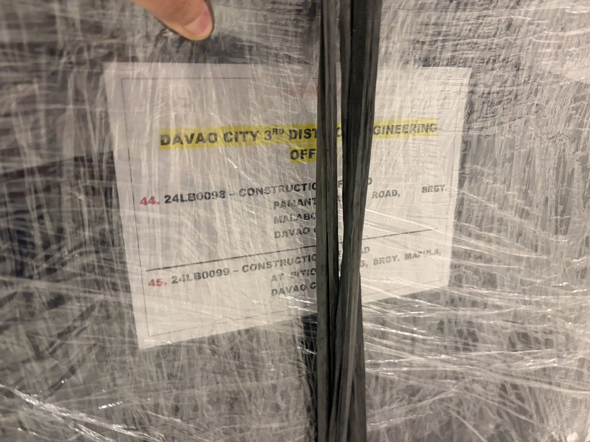 inquirerdotnet's tweet photo. LOOK: DPWH Davao Region submits 10 boxes of documents to the NBI, a few minutes after DPWH Regional Director Juby Cordon arrived at the bureau to comply with her subpoena amid the bureau’s flood-control probe.   

The investigation comes after NBI Director Melvin Matibag recently said that they saw some “red flags” in 47 flood control projects in the district of Davao City Rep. Paolo “Pulong” Duterte.  | @MJSalcedoINQ
