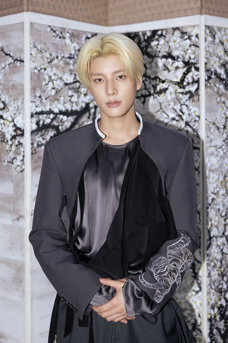 nilokive's tweet photo. 📸2026 チュソク
#ENHYPEN #엔하이픈 https://t.co/crjfZ1rPA9