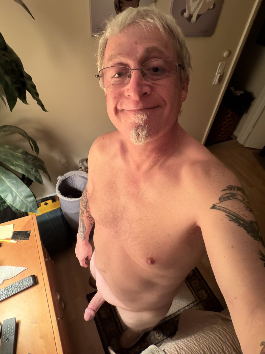 nsfwadventures's tweet photo. Gotta enjoy a good erection! In the morning. In the afternoon. At night. Whenever you can! And be proud of it as well.

#nudityisnatural #nudityisnormal #nakedlife #nudelife #naked #nude #nudist #nakedandproud #saynotoclothes #nudism #getnaked #staynaked #normalizenudity https://t.co/7QCoQ56oZr