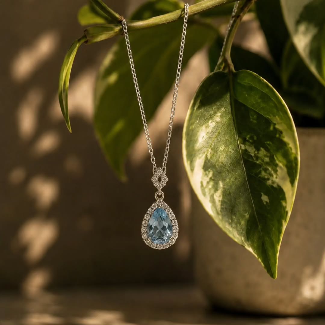 diegoco70653917's tweet photo. She doesn’t chase trends. She creates them. Pear-cut blue stone with a diamond halo. Only a few left. DM us. https://t.co/A2sqK7B1vJ