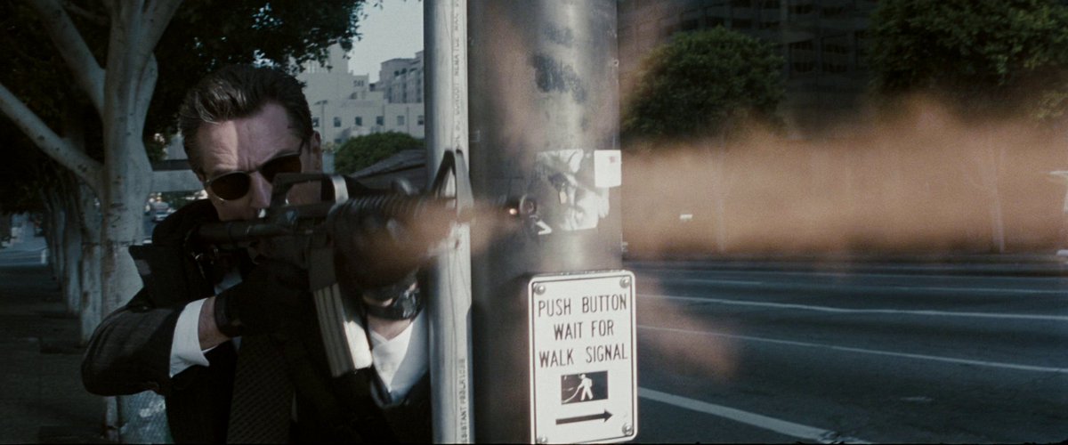 heatframes's tweet photo. HEAT (1995) - FRAME 2100 https://t.co/IpTwU8mJ2c
