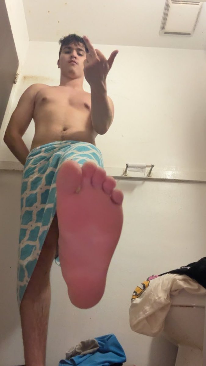juna83319's tweet photo. Masters putting you Coon's to work🐒..
Time to bring u Ni&amp;&amp;ers back to 1860's

#CashDomination #Findom #Slavey 
#OwnerShip #SuperiorWhiteAlpha https://t.co/Q5lkzqo6dx