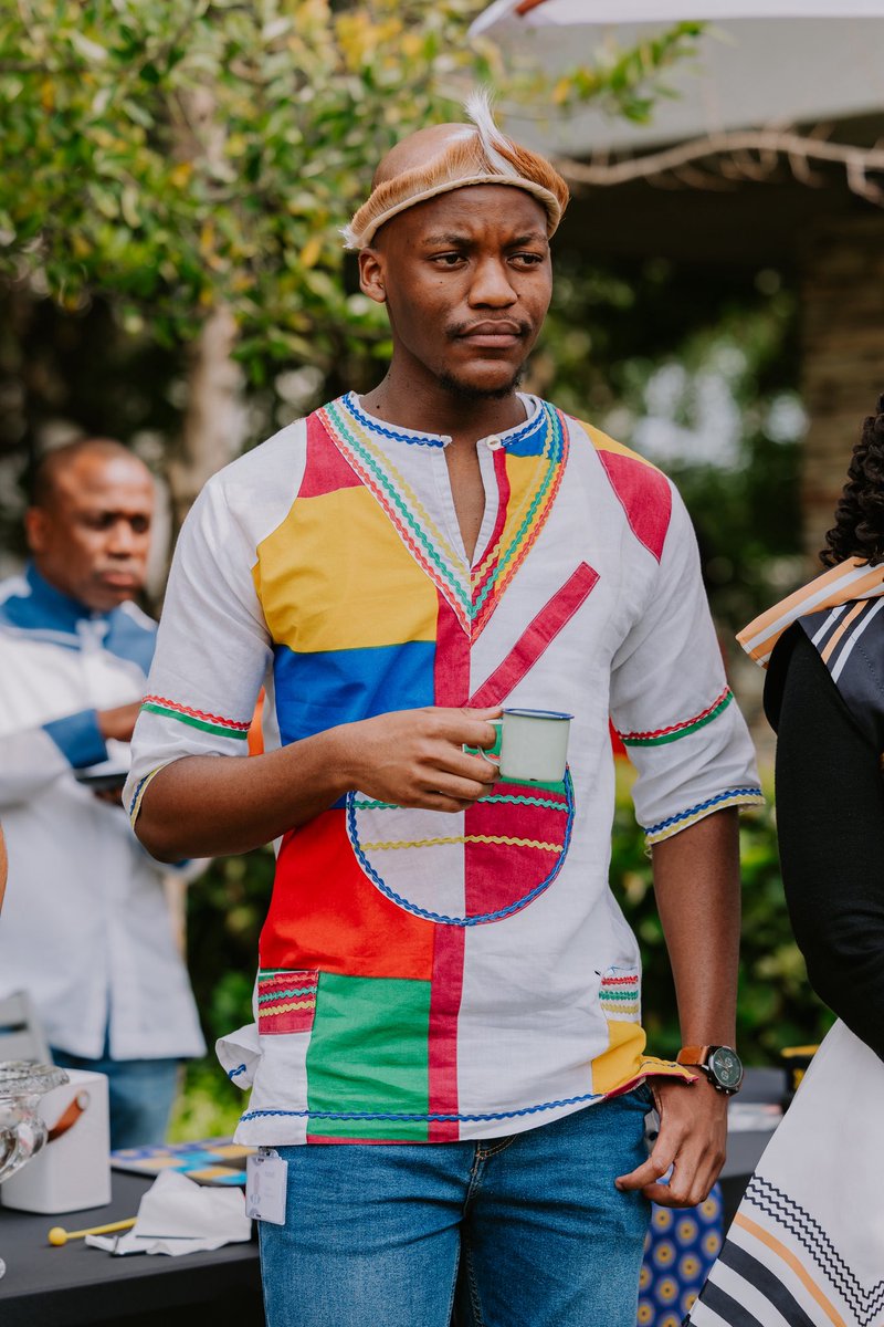 ThabangSNR1's tweet photo. Happy Heritage Day 🇿🇦 https://t.co/7CMajgbwM1