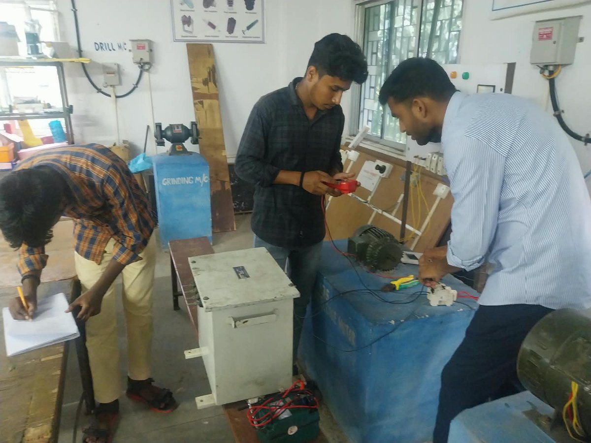 GManbazar's tweet photo. ⚡ Hands-on Learning at its Best! ⚡

Students of Electrician Trade, Manbazar Govt ITI performing practical classes with full enthusiasm.

From wiring to circuits - learning by doing is our motto!📍 Manbazar Govt ITI, West Bengal https://t.co/4HoOtqLFKo