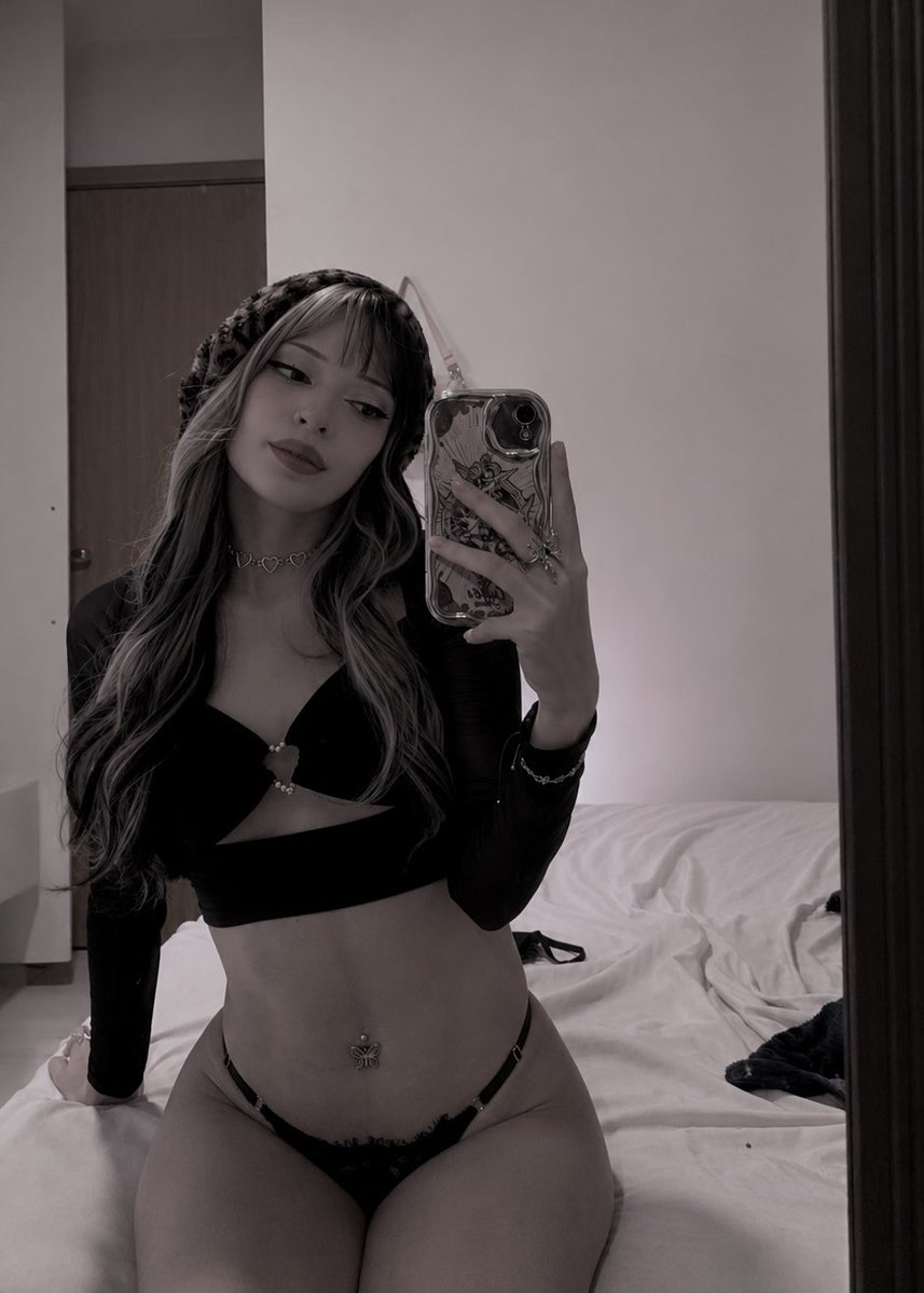 tarantulagirlx's tweet photo. boa madrugada mores!
privacy em promoção 
e vip do telegram tbm
- 🔞
#nsfwtwt 
#PINTOAWARDS 
#RABAAWARDSㅤㅤㅤ 
#pintosawards https://t.co/mIOlQXmop9