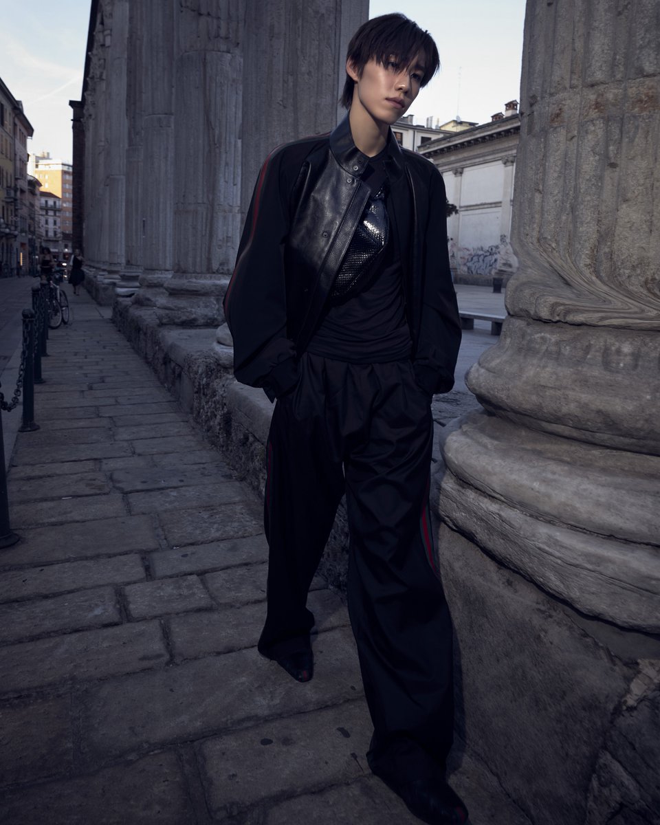 PPKrit_Ent's tweet photo. MILAN MOOD.✨
A new city, a new look, a new mood.

PP KRIT X GUCCI MFW26
#GUCCISS27xPPKRIT
#GucciTheStoreShow
#Gucci #PPKritt #MFW
@gucci https://t.co/5p4IUkMM5k