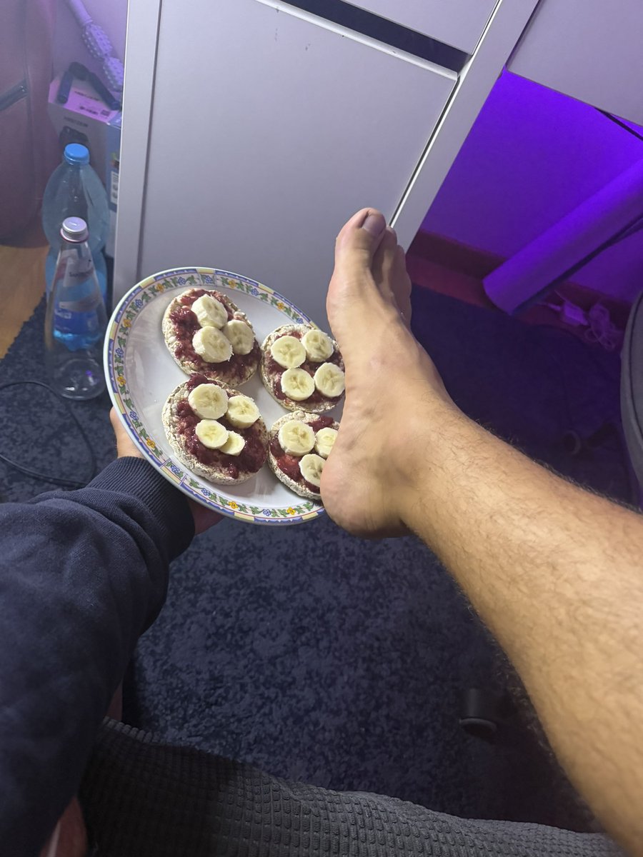 juna83319's tweet photo. Kindly enter my fucking DM fucking fagg💪💪💪🙇‍♀️🙇‍♀️🙇‍♀️

#CashDomination #Findom #Slavey 
#OwnerShip #SuperiorWhiteAlpha https://t.co/LgvDuCpKwQ
