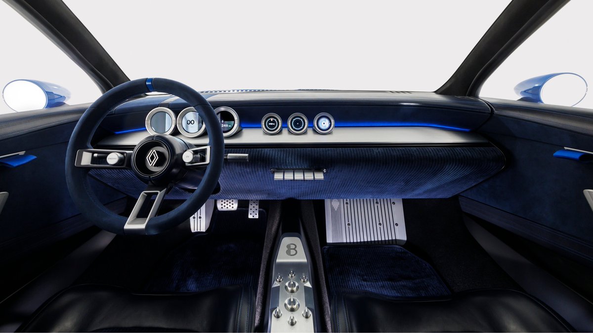 DalmauParera's tweet photo. Renault ha reimaginado el legendario R8 Gordini en forma de concept car eléctrico de dos puertas. Motor de 270 CV, tracción trasera, interior tecnológico, pero simple... un deportivo que, lamentablemente, no pasará de concept. ¿Hacemos un crowdfunding para pedir que lo fabriquen? https://t.co/PeEWVZZLqO
