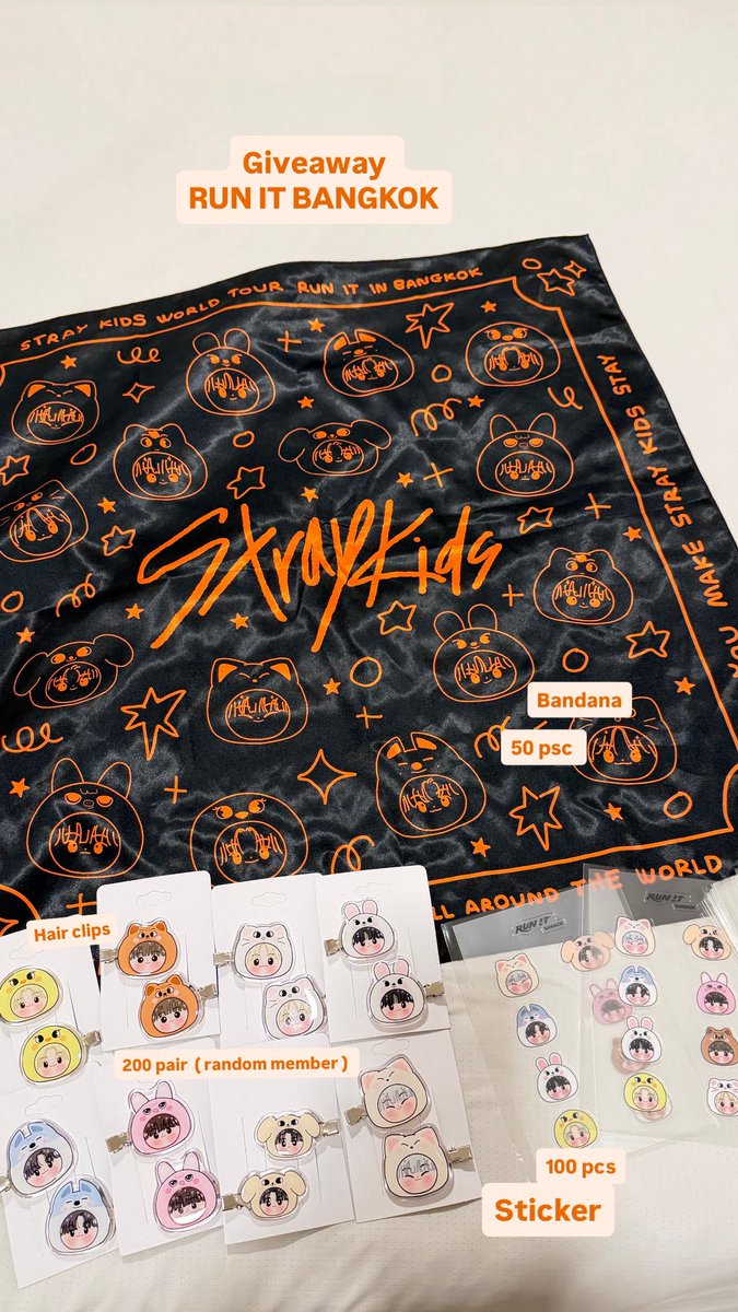 mary_bymary's tweet photo. เดี๊ยวแมรี่มาทำพรีวิว giveaways ของ ปีหน้า คือทำเสร็จเกือบหมดละ แต่ไม่รู้จะงอกอีกไหม 

ปีที่แล้วใครพลาดกล่องสุ่ม ไว้มารอบนี้นะคะ จะนั่งอยู่กับที่แล้วไม่เดิน กลัวคนหาไม่ไม่เจอ

 #StrayKids 
#RUN_IT_BANGKOK https://t.co/r7XvWzEC8C