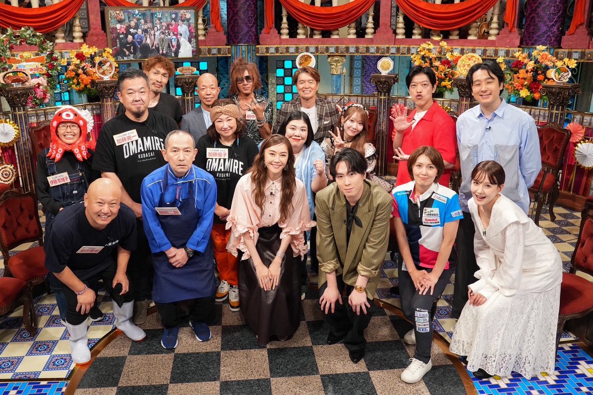 THcr32's tweet photo. 俺は明石家さんまさんの前でも
はっきりとtheGazettEが大好きです！！
theGazettEしか好きな人は居ません！！
と伝えてきた！！theGazettE以外
あり得ない！！だからRUKIさん！！
絶対に御回復を信じて待っております！！

喜味屋
喜味屋食堂
大好きなバンド https://t.co/UQnXu7iQEW