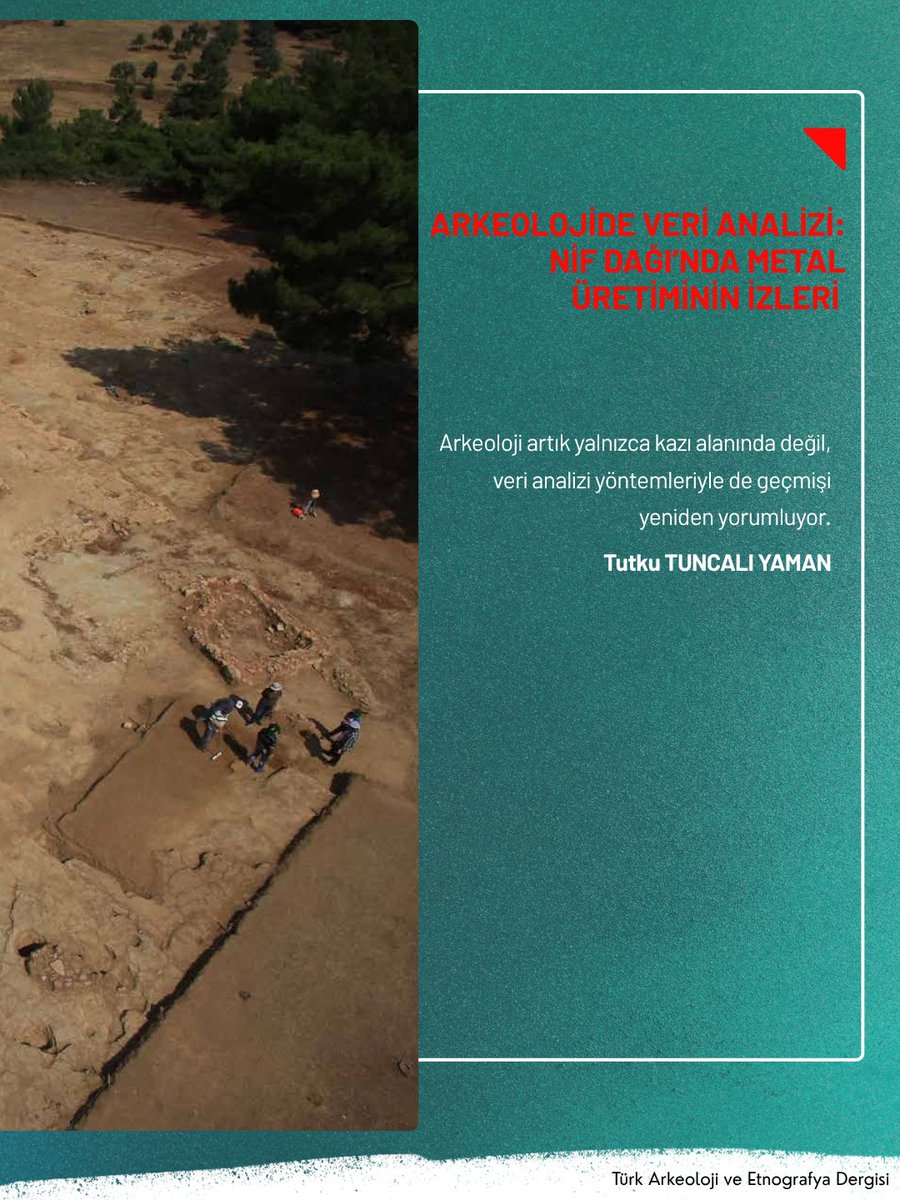 taedergisi's tweet photo. Arkeolojide Veri Analizi: Nif Dağı’nda Metal Üretiminin İzleri 

Arkeoloji artık yalnızca kazı alanında değil, veri analizi yöntemleriyle de geçmişi yeniden yorumluyor.
İzmir’deki Nif (Olympos) Dağı Karamattepe kazılarında ortaya çıkarılan yaklaşık 500 demir ve bronz ok ucu, metal üretim fırınları ve cüruf buluntuları; Arkaik Dönem’e ait önemli bir metal üretim merkezinin organizasyonunu anlamak için gelişmiş mekânsal analiz yöntemleriyle değerlendirildi. 

Tutku TUNCALI YAMAN’a ait bu değerli çalışmada, Coğrafi Bilgi Sistemleri (CBS) verileri ile Kaba Küme (Rough Set) Teorisi bir araya getirilerek ok uçlarının dört metal üretim fırınıyla olan olası ilişkileri analiz edildi. Doğal eğim, korozyon ve yaklaşık 100 yıllık tarımsal faaliyetler nedeniyle yer değiştirmiş olabilecek buluntular, belirsizlikleri dikkate alan veri analizi tabanlı bir yaklaşımla yeniden ele alındı. 

420 ok ucunun mekânsal konum bilgisiyle analiz edildiği bu çalışmada elde edilen sonuçlar Karamattepe’de birbirini izleyen iki farklı metal üretim evresini destekleyen arkeolojik yorumlarla uyum gösterdi. 

Veri analizi temelli yaklaşımların arkeolojide yalnızca veri işlemek için değil, belirsizlik içeren arkeolojik bağlamları bilimsel olarak yorumlamak için de güçlü bir araç olduğunu gösteren bu makaleye profilimizdeki linkten ulaşabilirsiniz. 

#NifDağı #Karamattepe #Arkeoloji  #MekânsalAnaliz #CBS #Arkeometalurji #TürkArkeolojiveEtnografyaDergisi