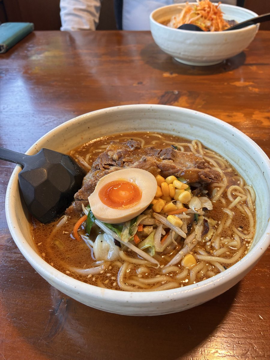 norimatsuX's tweet photo. 茅野でお昼。。。
味噌ラーメンを頂きました。 https://t.co/UhkYhwZLBk