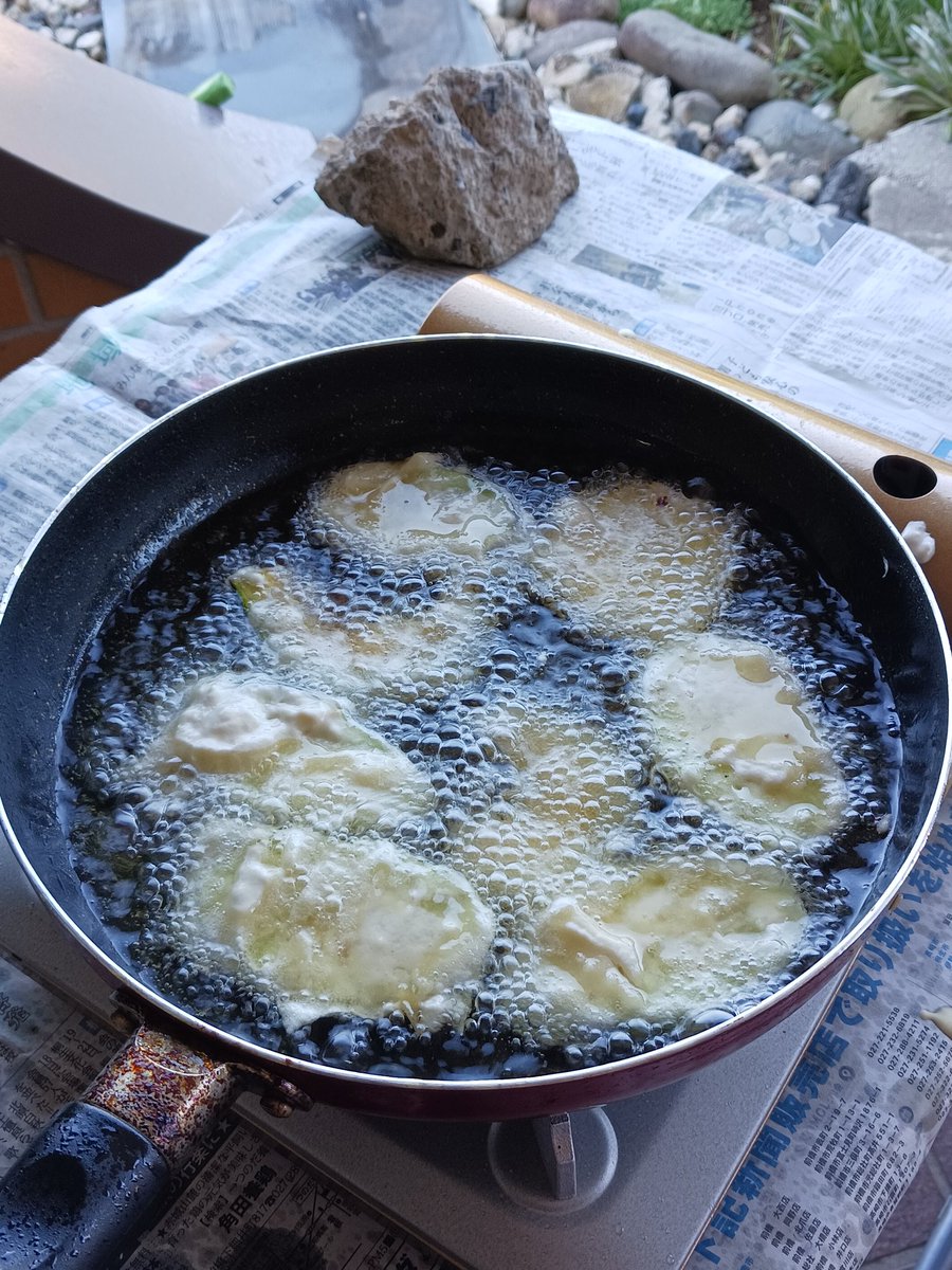 ryumai1765's tweet photo. こんにちは😊ケアライフ龍舞デイサービスセンターです！
本日は流しそうめんを行いました🍃後程ブログにも写真をたくさんアップしますので、ぜひご覧ください🎶
#ケアライフ龍舞 #老人ホーム #デイサービス https://t.co/xM4k3ksoxu https://t.co/4OULTI2kUw
