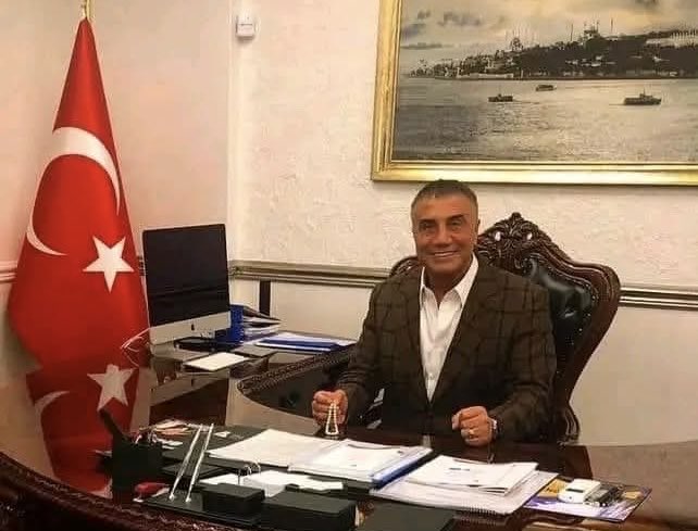enes_cuneyd's tweet photo. Devlete Güvenenin Bacası Hiç Sönmez 🇹🇷

Bir Umuttur Yaşamak 
Reis Sedat Peker https://t.co/APleCTOC5E