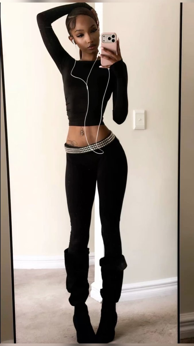 Alirexia444's tweet photo. Black girl slimspo #edrtwt https://t.co/E0JcxMF7uf