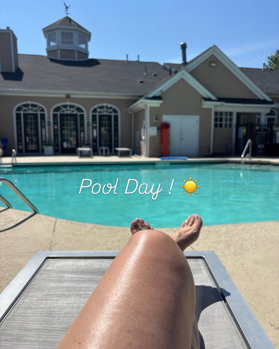 sergiosilvi's tweet photo. Making the most of the amenities available to me. https://t.co/M44hV36Z9e