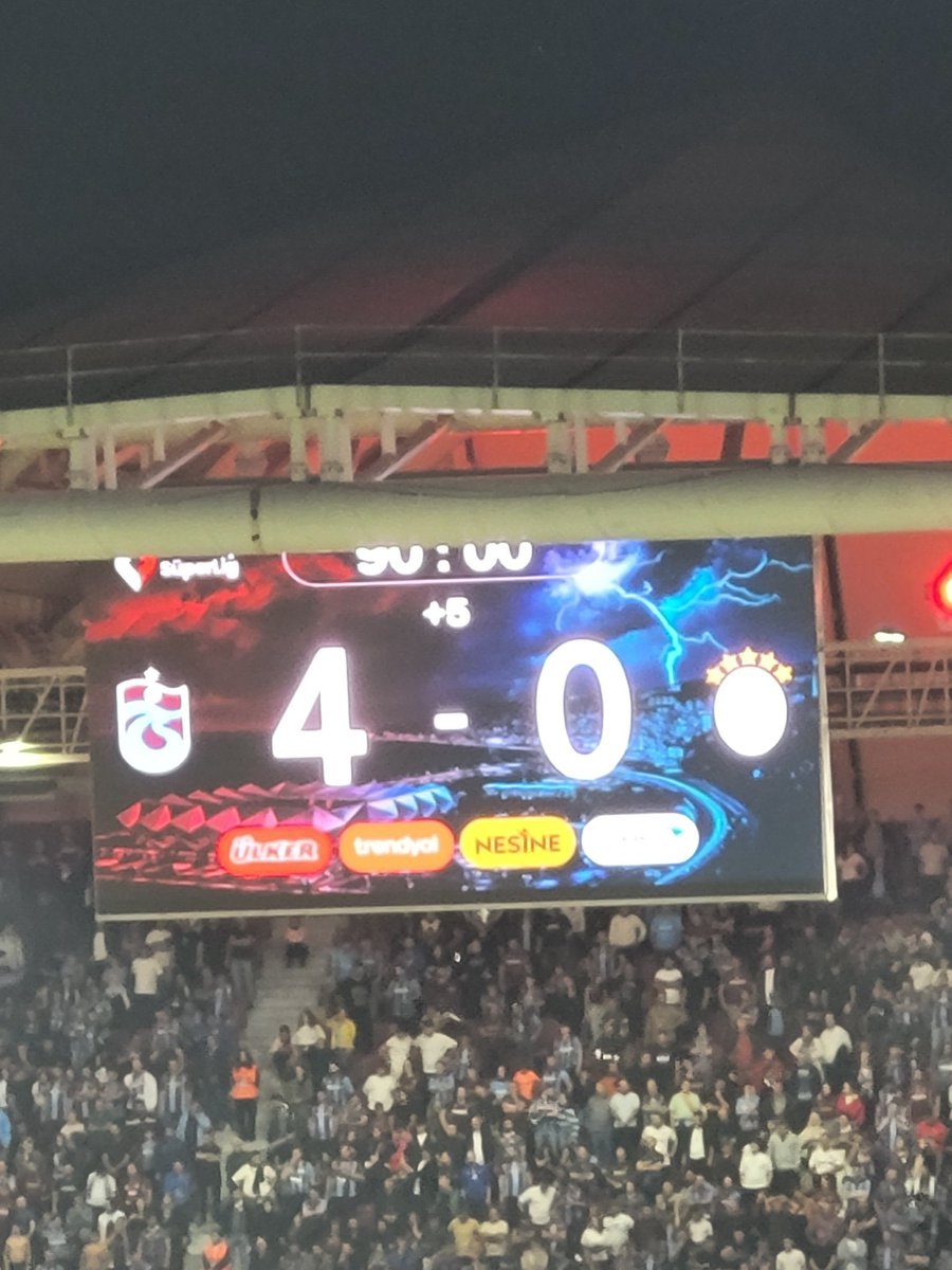 xanbequit's tweet photo. @ola_ola_1905_ HAHAHAHAHAHAHAHAHAH şu sekiztaşla fetösarayı kardeş yaptın ya eyw TRABZON https://t.co/L8XStz1i9a