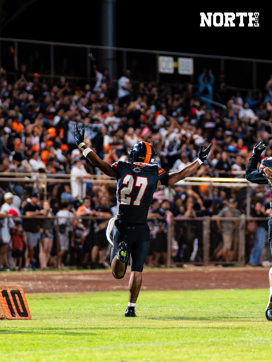 northvue's tweet photo. The Darren Bowl 

Campbell Sabers get the victory on the road for their homecoming festivities against the Kapolei Hurricanes. Read more on our website: https://t.co/6VeJ3DHznV 

📸: @pakelawheeler https://t.co/d2XCiawy80
