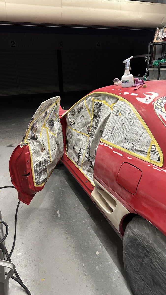 Screws_Garage's tweet photo. MR2スーパーレッドIIドア内有り全塗装
前の塗装が足ずけ不足で塗装が剥がれてき思ってたより大変でしたが何とか綺麗に仕上がりました https://t.co/xsY0pUuDZa