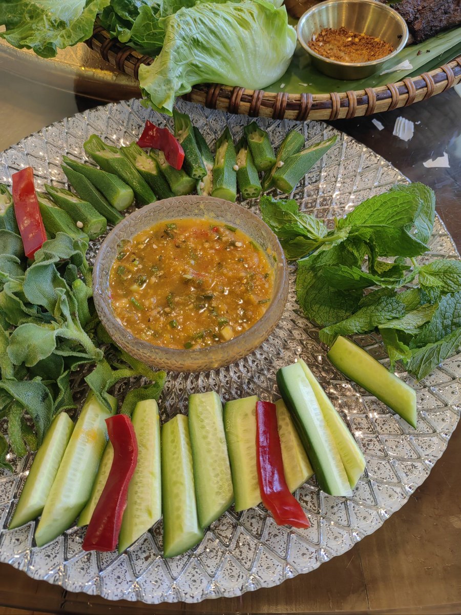 AlleenSteinert's tweet photo. Craving some bold Vietnamese flavors today Fresh rice noodles tossed with zesty lime, fragrant herbs, and savory grilled pork make the perfect quick bite—so cozy and full of soul! https://t.co/cbY7LSMAp1