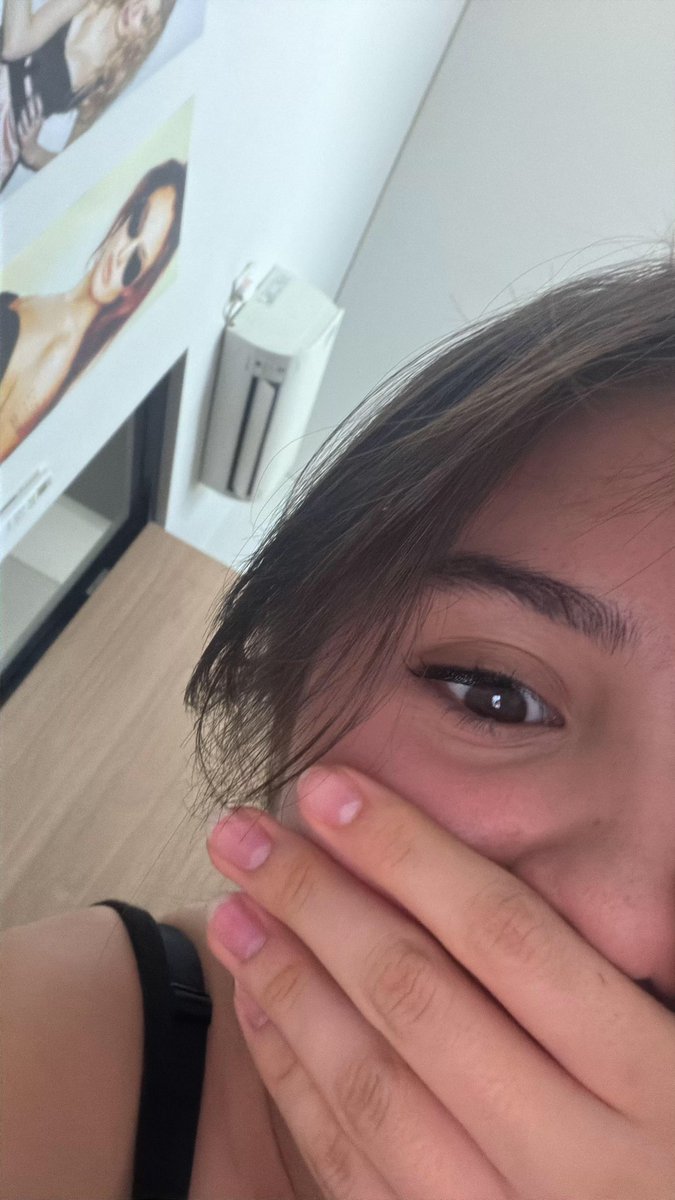 kriscksuho's tweet photo. 🤭 #fattnic #fattahsyach #nicolerossi https://t.co/SteJ7kGC3B
