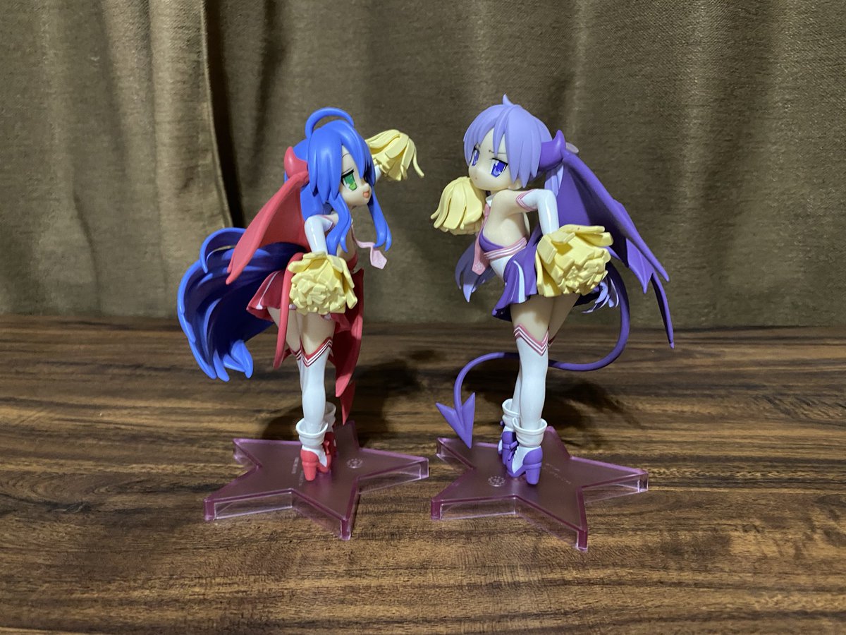 ryooooo713's tweet photo. クレーンゲームに行って、こなたとかがみのフィギュアを取ってきました！いやーもうね最高です！この日の為に休み取って良かった！最高！！！ https://t.co/9W1C8HCbwD
